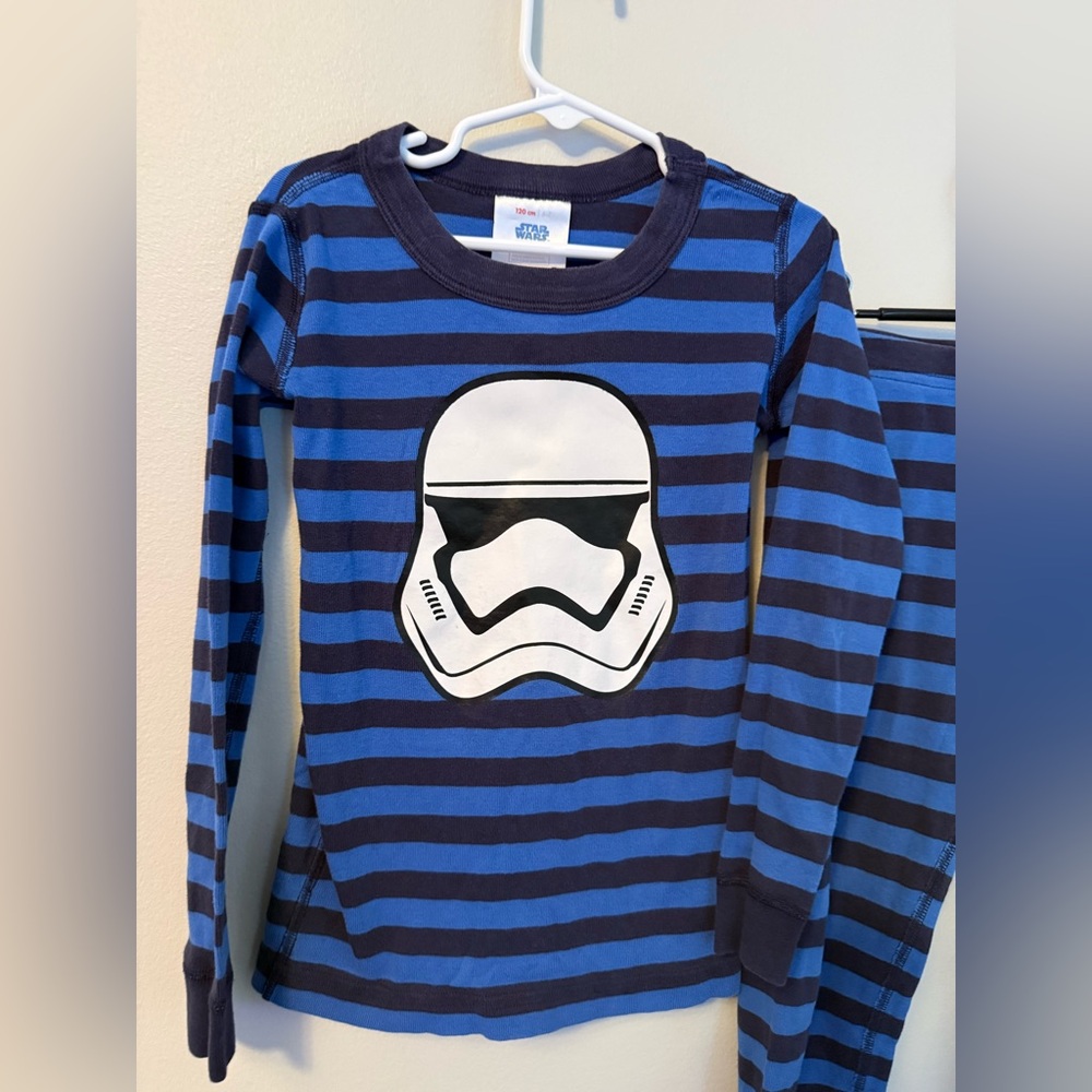 Hanna Andersson Star Wars Black and Blue Striped Kids Pajamas - Picture 2 of 3